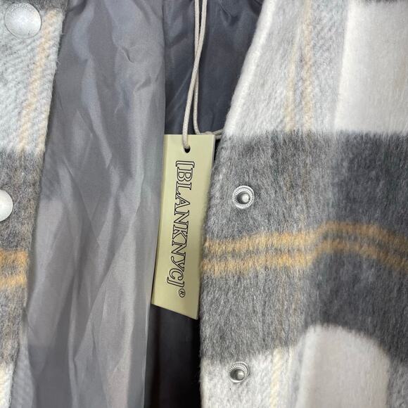 BlankNyc Cozy Gray Plaid Brushed Fleece Lined Shacket Shirt Jacket womens M new - Picture 11 of 13